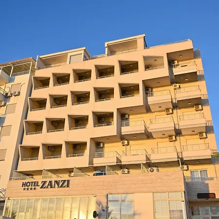 Hotel Zanzi-3